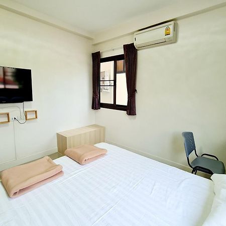 Tp House@Naka Daire Phuket Dış mekan fotoğraf