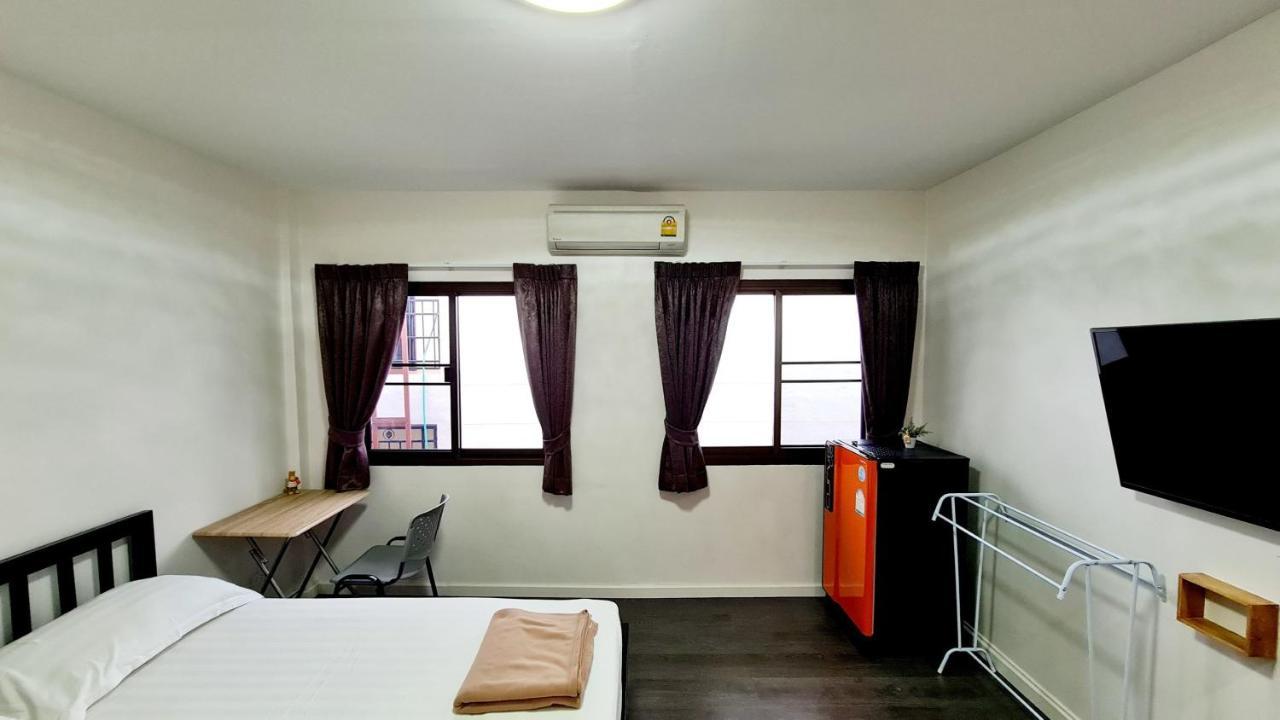 Tp House@Naka Daire Phuket Dış mekan fotoğraf