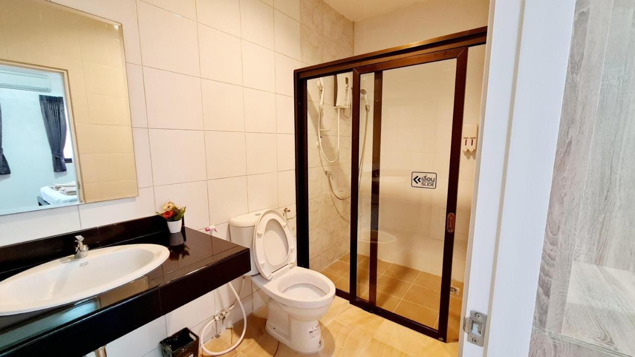 Tp House@Naka Daire Phuket Dış mekan fotoğraf
