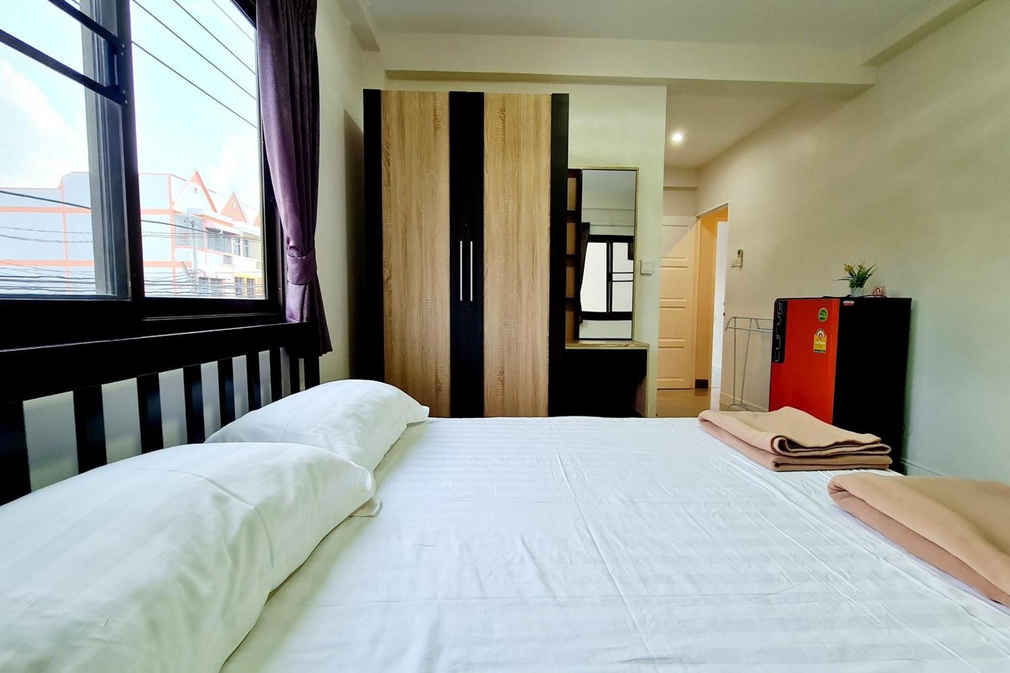 Tp House@Naka Daire Phuket Dış mekan fotoğraf